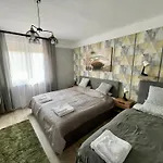 Апартаменты Johny Family Дебрецен